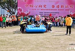 关于北爱尔兰队员团结一致，共同迎击挑战的信息